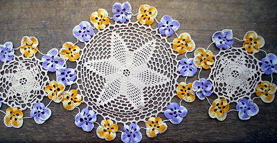 Vintage-Crochet-Doilies-Mats-Dressing-Table-Set