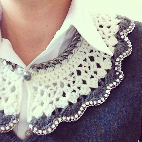 Elegant Crochet Collar Design Peak
