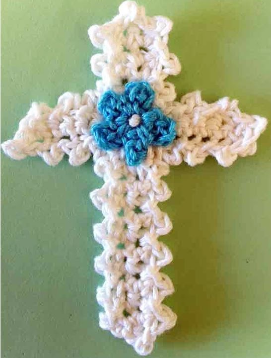 Crochet Super Easy Cross Applique & a Square – Tutorials & More