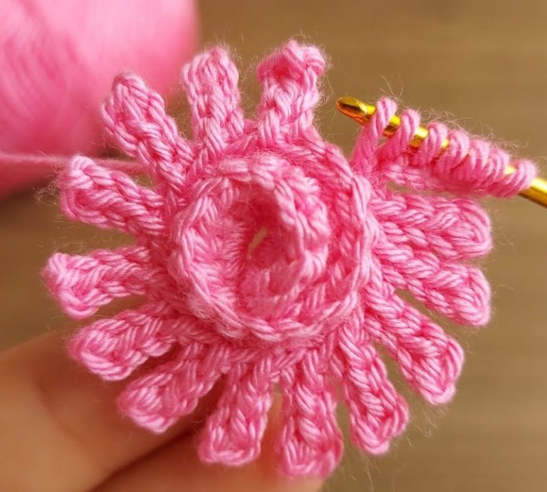 Super Easy Crochet Flower Tutorial – Tutorials & More