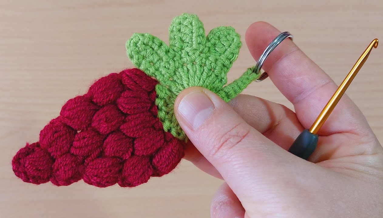 Crochet Grapes Chain