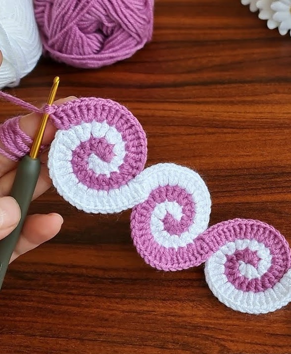 How to Crochet a Tunisian Lace – The Hilariously Crafty Guide ...